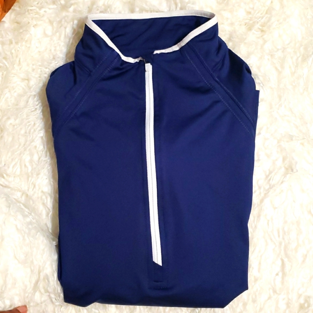 Women’s Vineyard Vines Performance Top